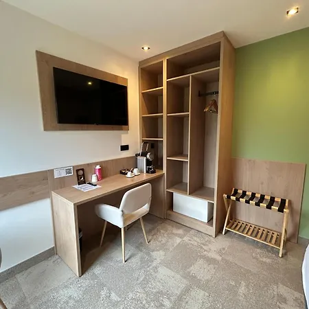 Les Orchidées Logis, Hôtel&Restaurant Verdun Extérieur photo
