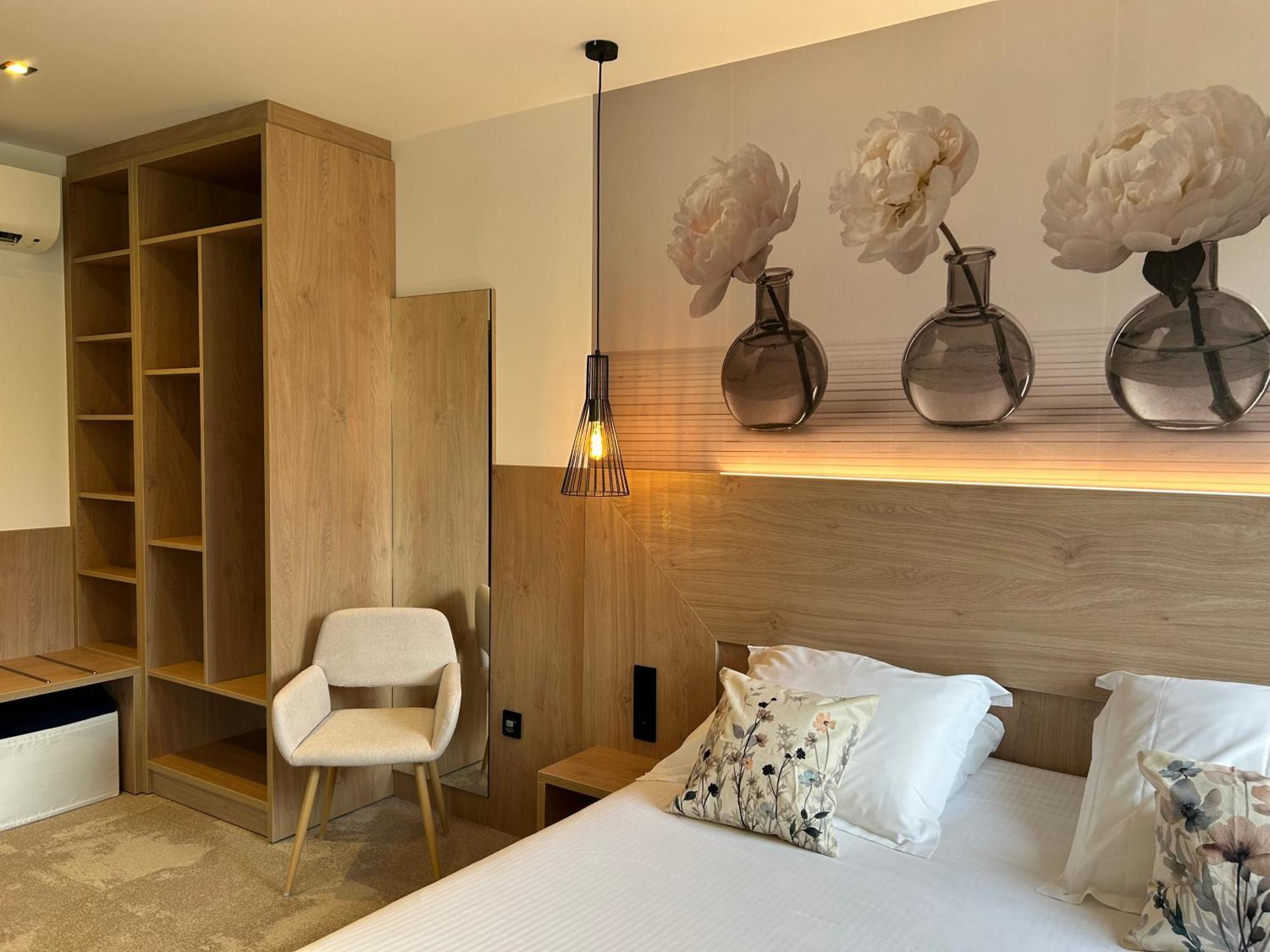 Les Orchidées Logis, Hôtel&restaurant Hotel Verdun-sur-Meuse