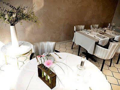 Les Orchidées Logis, Hôtel&restaurant 3*